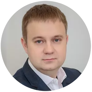 Роман Тихонов